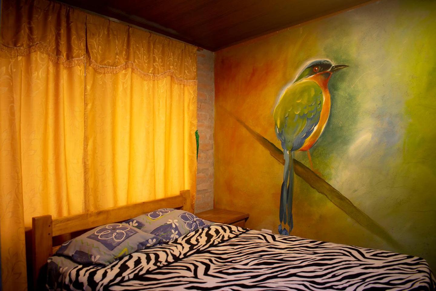 Hostal Los Farolitos Mindo Exterior foto
